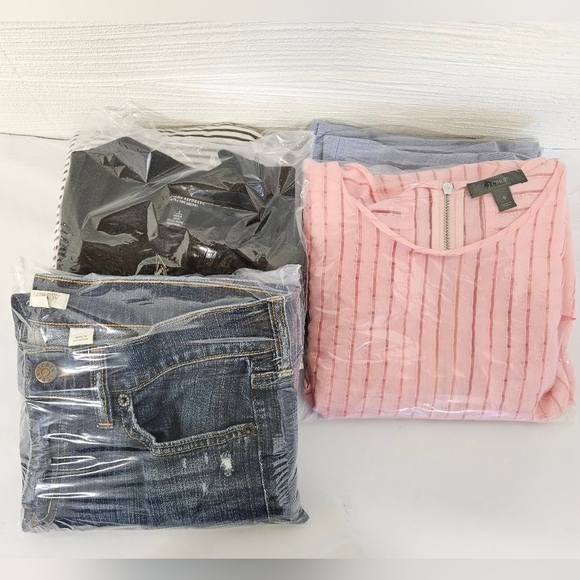 Mystery Bundle Box Five Piece Preppy Edition Sizes XS to Medium - Picture 2 of 2